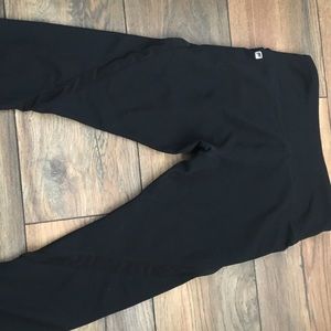 Fabletics Capri